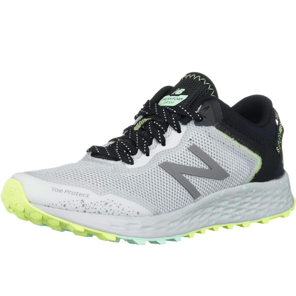 New Balance Women's Fresh Foam Arishi Trail V1 Trail Running Shoe 8.5